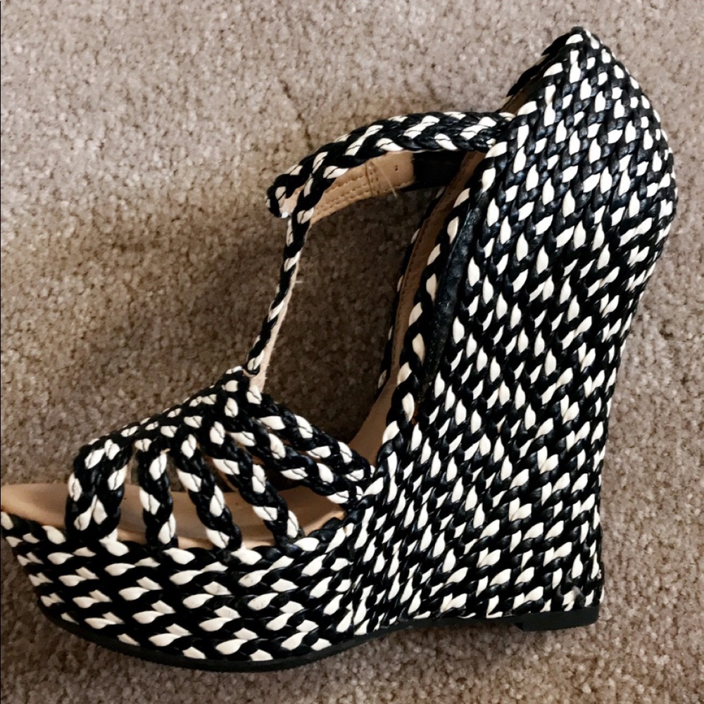 Steve Madden wedges
